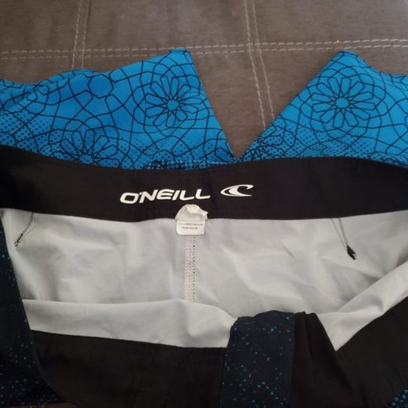 O'Neill Board/Swim Shorts - Picture 5 of 9